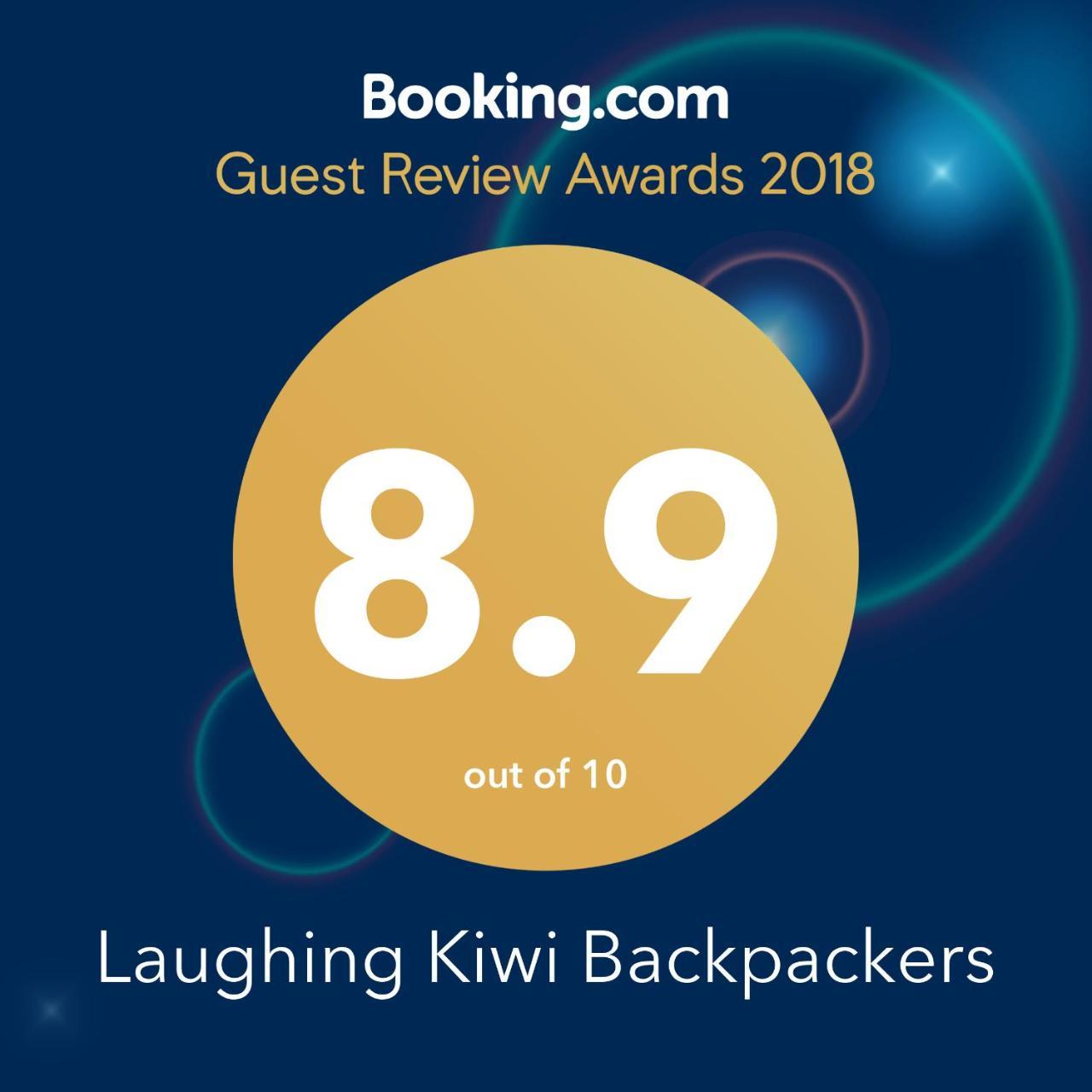Laughing Kiwi Backpackers Vandrehjem Motueka Eksteriør billede